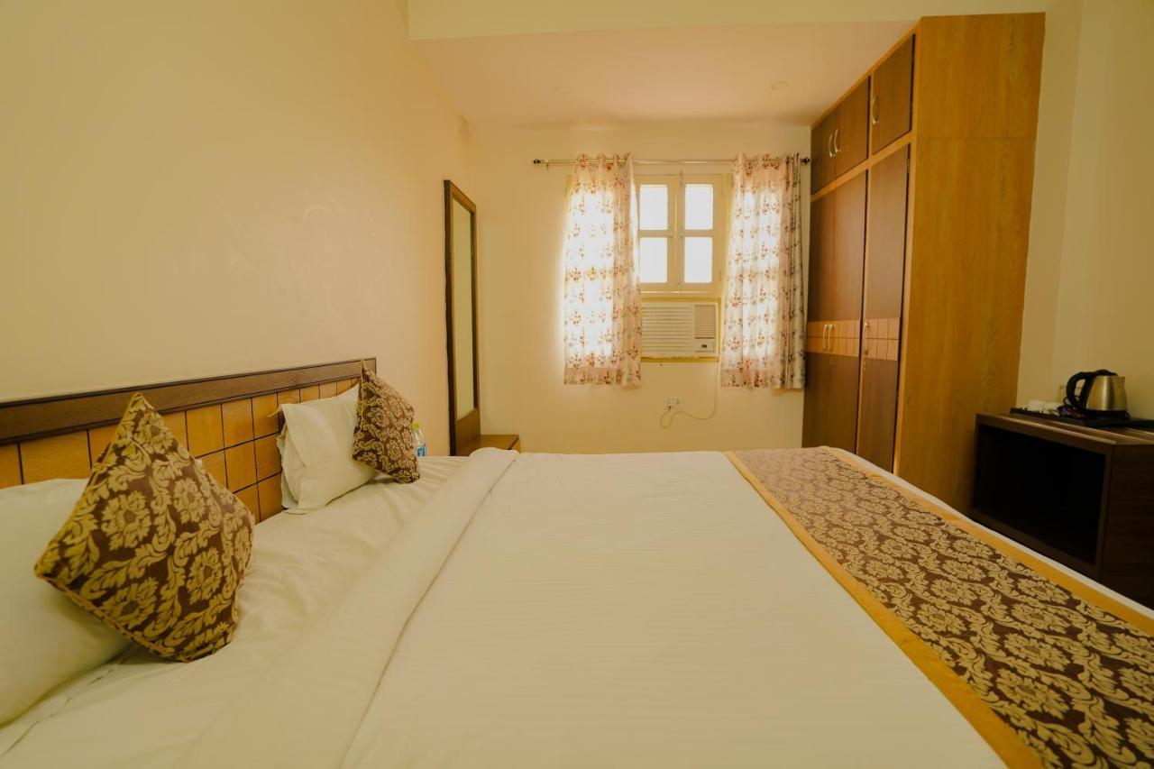 Hotel Cheelgadi Jaipur Extérieur photo