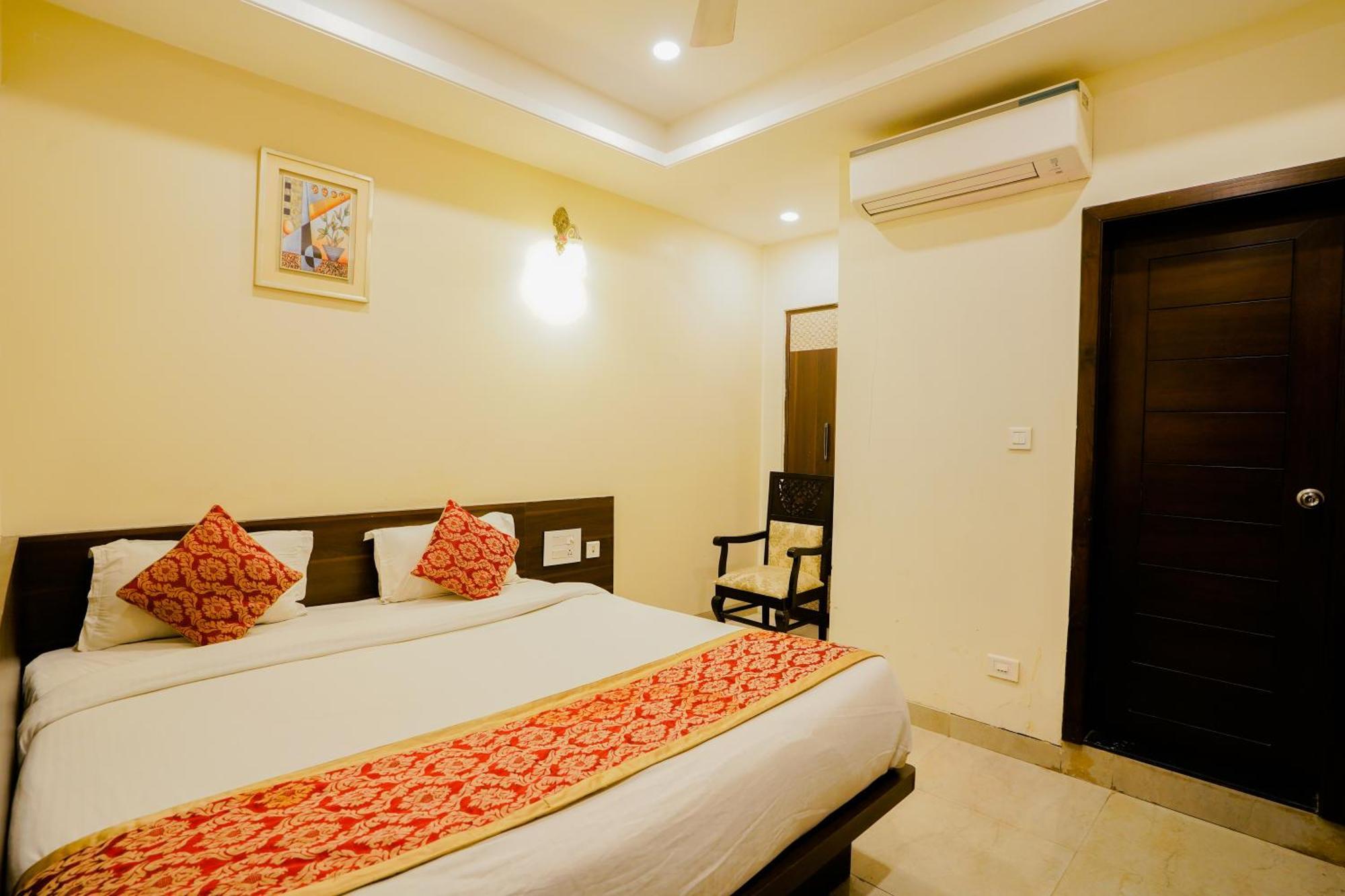 Hotel Cheelgadi Jaipur Extérieur photo