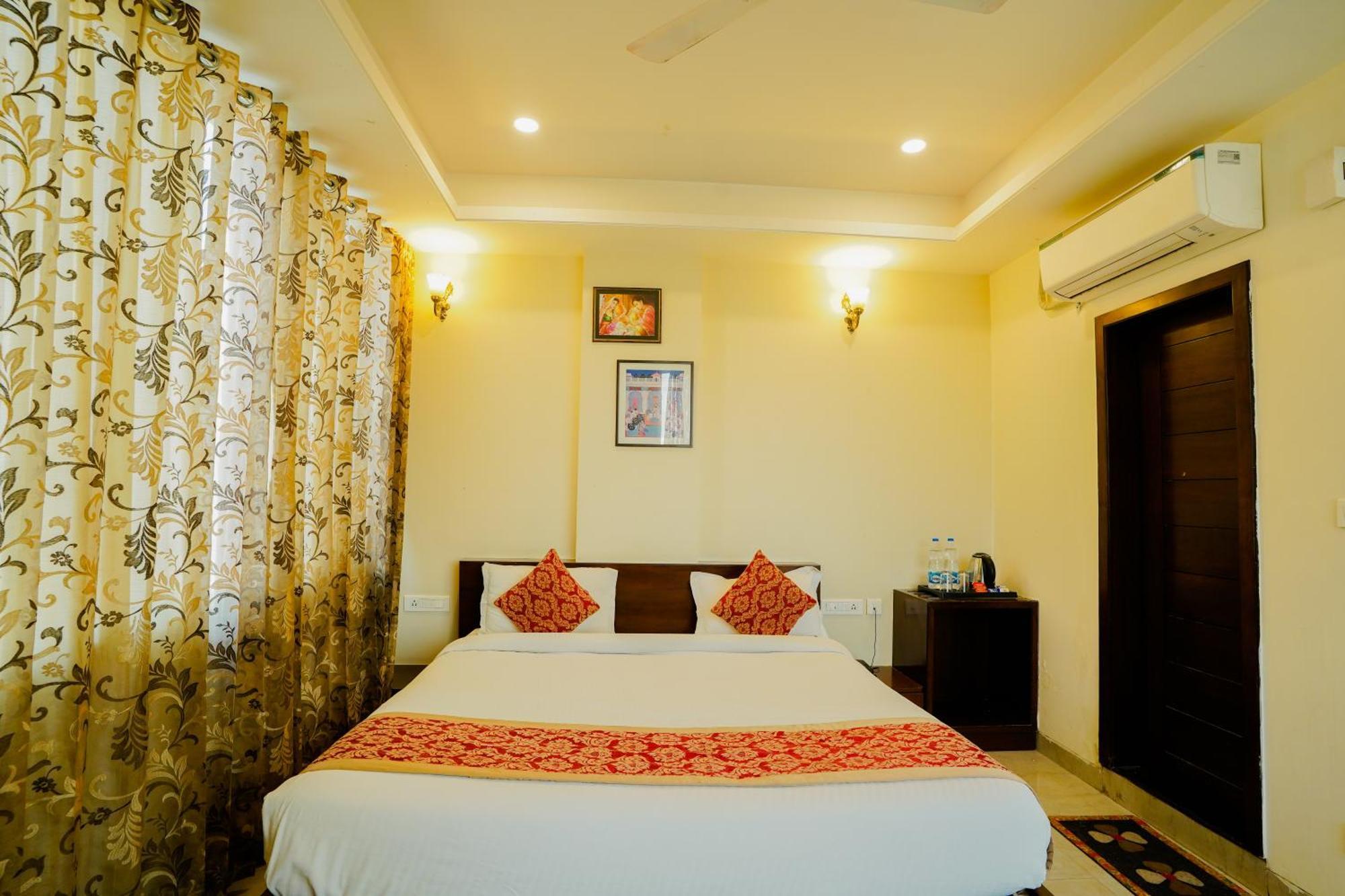 Hotel Cheelgadi Jaipur Extérieur photo
